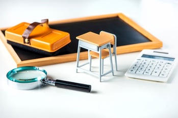 私立高校の学費は公立の何倍？3年間の学費内訳と7つの負担軽減対策