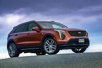 「最新モデル試乗」 個性的なマスクの新型SUV。レクサスユーザーも注目するキャデラックXT4の先進性