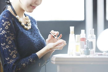 株式新聞,化粧品