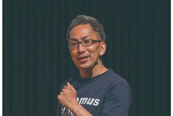 ワコム【6727・東1】