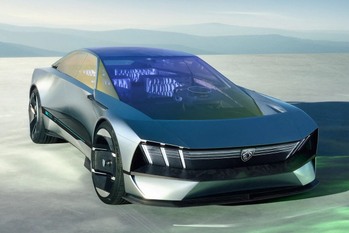 プジョーが最新の電動プラットフォーム「STLAラージ」を採用したEVコンセプトモデルの「INCEPTION CONCEPT」を米国で初公開