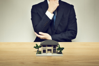 不動産投資トラブル❶「入居者が決まらなくて、赤字続き…事前の説明と違うじゃない！」