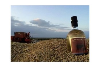 「アビンジャラク」6種リリース｜現代によみがえった密造ウイスキー