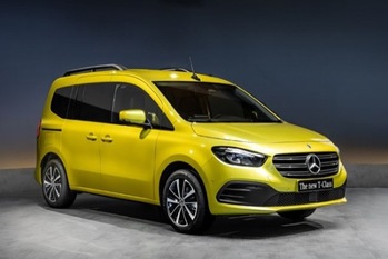 メルセデス・ベンツが新しいプレミアムスモールバンの「Tクラス」を発表