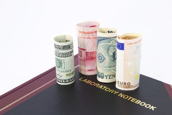 金融・経済レポート