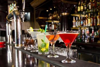 6 Award-Winning Bars