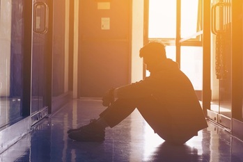 銀行員,人員削減