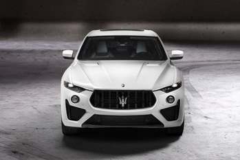 マセラティの2022年モデル。レヴァンテにハイブリッドモデルを新設定