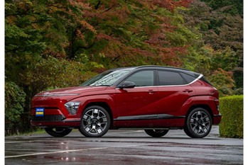 【最新モデル試乗】さすがは世界3位メーカー、ヒョンデの第二弾BEV、コナは気持ちのいい走りと日本最適設計に心惹かれた！