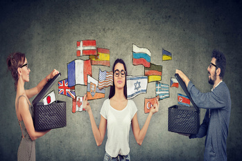 英語の次に学ぶべき「第三言語」は何か？＋αで習得するメリット