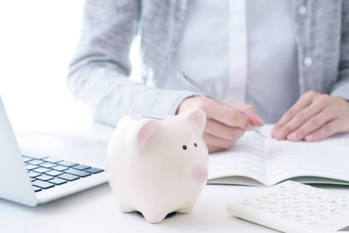 世帯の平均貯蓄額は？将来を見据えたお金の動かし方