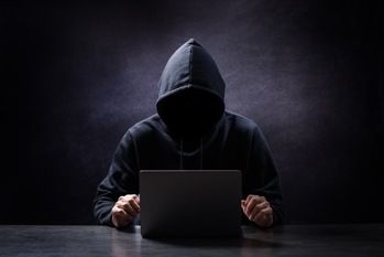 不正リスク管理のための「不正のトライアングル」理論の進化と有効活用 ~業界業種業態の不正特性に応じた9種類の不正対策モデルとその使い分け手法~