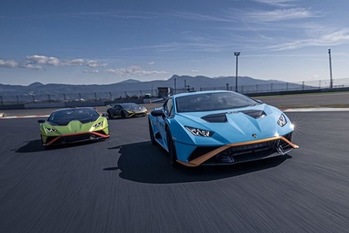 ランボルギーニ・ウラカンSTOの驚愕パフォーマンス