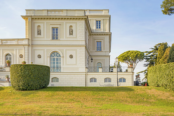 別荘を買う際に気をつけたい維持費　年間どれくらいかかる？