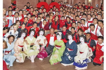 LVMH系ファンドが参画でIPO視野　HUGEは名実ともに「HUGE」になるか【いづも巳之助の一株コラム】