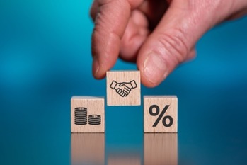 不動産投資初心者必見、融資を申し込む金融機関の選び方と審査攻略法