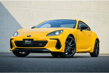 鮮やかなイエローのボディカラーで圧倒的な存在感を放つSUBARU BRZの限定モデル「STI Sport YELLOW EDITION」がデビュー