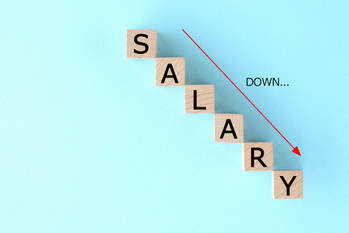 年収,減少