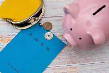 看護師が知っておきたい「年金制度」どんな種類？いくら貰える？