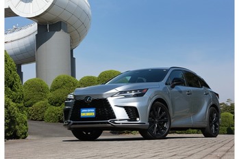 【魅力あるクルマ】ミッドサイズ・プレミアムSUVの創造者、レクサスRXのクルマ哲学