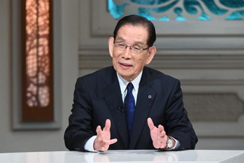 カンブリア宮殿,コスモスベリーズ