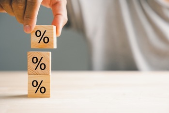 資産運用で年利5％を実現するには？おすすめの4つの投資方法とポートフォリオ例