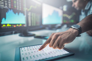 勝つ投資　負けない投資