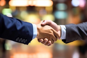 上場企業による子会社・事業の売却　件数は2年ぶりに増加も案件は小型化