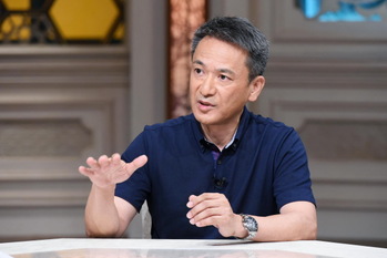 カンブリア宮殿,千代田区立麹町中学校