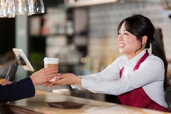 二つの生産性指標が浮き彫りにする「パートに頼る日本経済」