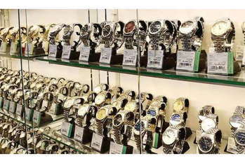 「羅針の針」は動き出しても株価は止まったまま？ヨンドシーHDの株価1700円台は過小評価か【いづも巳之助の一株コラム】