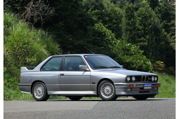 【20世紀名車】レースのために誕生したロードゴーイングスポーツ、1987年BMW M3の熱き情熱