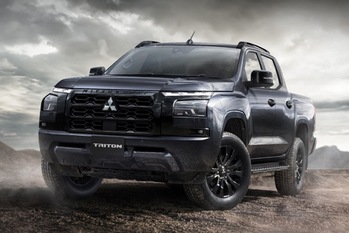ブラックのスタイルを極めた三菱トライトンの特別仕様車が登場