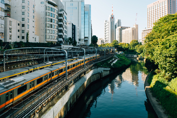 ライバル駅格差 「鉄道史」から読み解く主要駅の実力