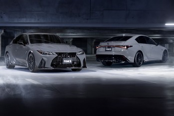 TOM'S、オリジナルの素晴らしさをそのままに圧倒的な存在感を 「LEXUS IS500」用「TOM’S スタイリングパーツセット」発売