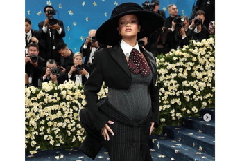 メットガラ2025が開催され、グラミー賞受賞者や大物夫婦が勢揃い