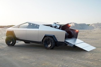 テスラが作れば爆売れ確実。キッズ用ATVも大人気、即完売