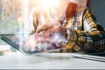 レバレッジ投資信託とは？ 順調だった「レバナス投資」の落とし穴