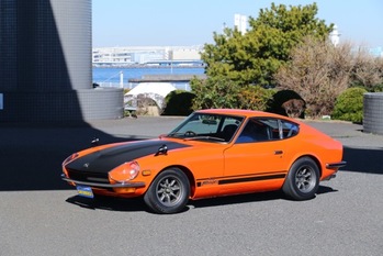 【20世紀名車】ハコスカGT-Rと共通のS20型ユニットを搭載。伝説の1969年日産フェアレディZ432(S30型)の熱き鼓動