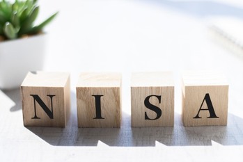 つみたてNISAは途中引き出しできる？やり方や注意点を詳しく解説