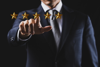 旬の話題でスクリーニング　暴落相場の逆行高ランキング