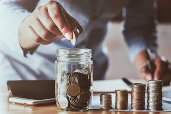 40代「貯金と投資」の割合は？資産運用を成功させるポイント