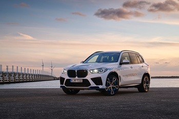 【最新ECO技術】BMWが今、燃料電池に舵を切る理由