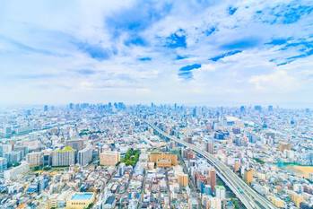 コンビニと他業態とで異なるプチ贅沢指標の動向とは