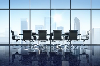 富裕層,財団法人