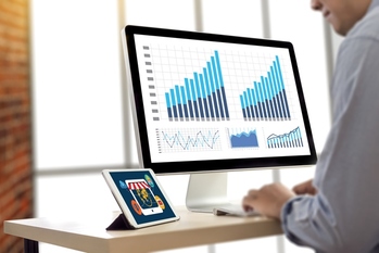 労務,給与,経理業務,効率化,中小企業,経営