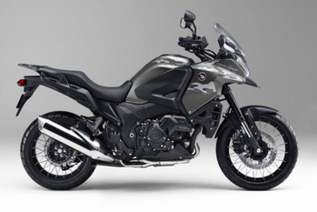 冒険に行きたくなる乗り心地『VFR1200X DCT』【2023年版・平均買取価格】