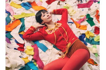 木村カエラを起用してブランドイメージを刷新　「靴下屋」や「タビオ」を展開するタビオの通期決算は増収増益