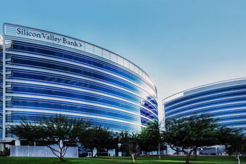 米国の２つの銀行破綻は世界金融恐慌の前兆ではないのか？