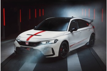 欧州市場でのファイナルを飾るホンダ・シビック・タイプRの特別限定モデルが登場